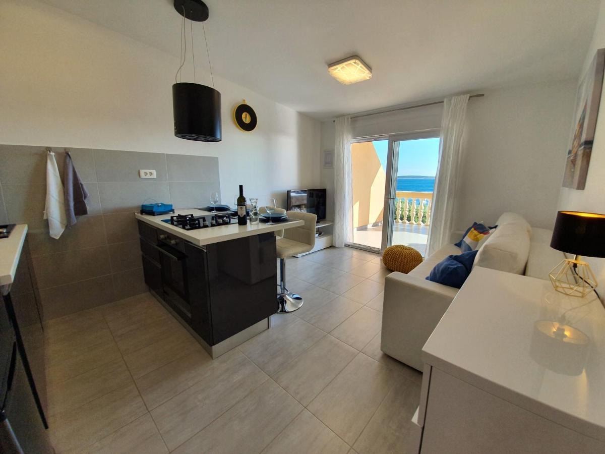 Comfortable Family Apt Iris 20M From Beach In Mandre Exterior photo